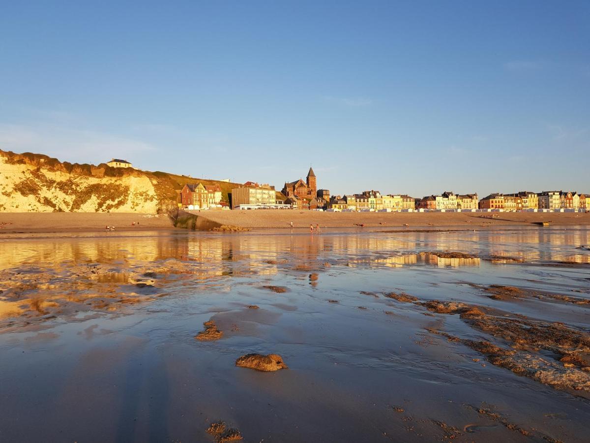 Plage A 50M Appartement Reves Tranquilles Villa Les Bains De Mers Luaran gambar