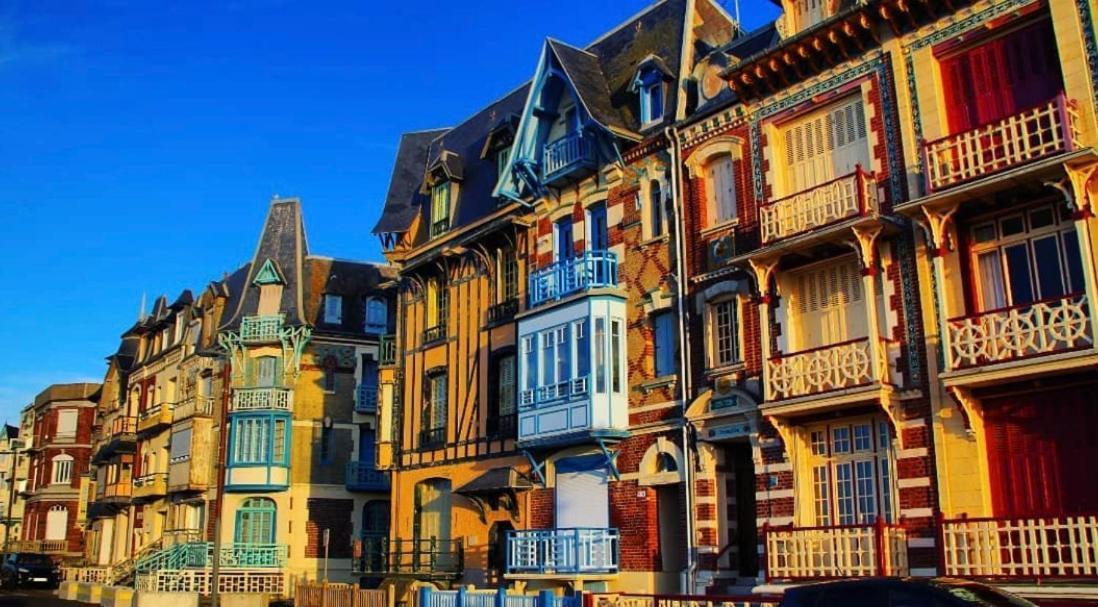 Plage A 50M Appartement Reves Tranquilles Villa Les Bains De Mers Luaran gambar