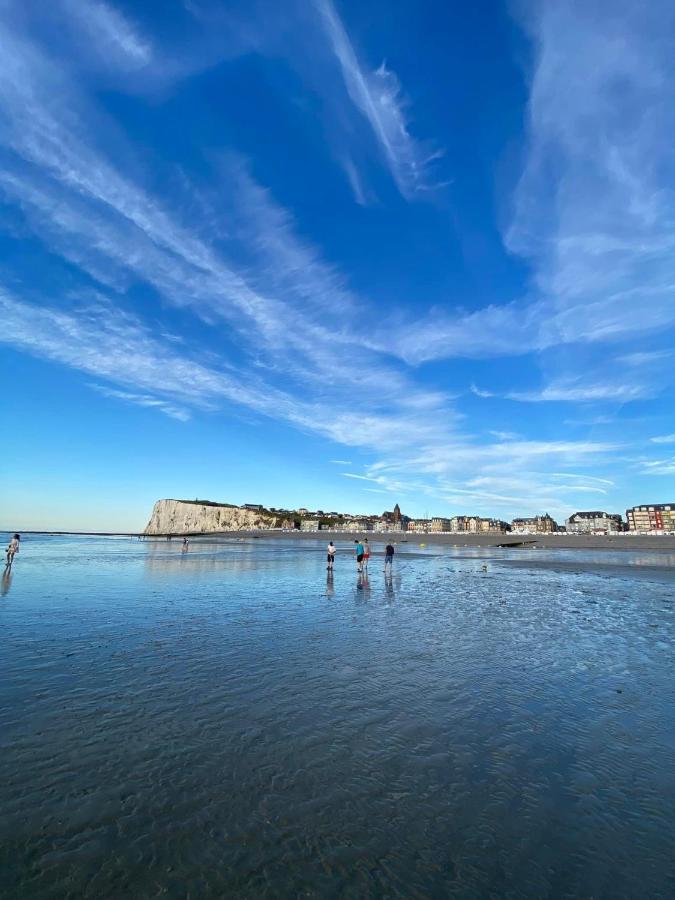 Plage A 50M Appartement Reves Tranquilles Villa Les Bains De Mers Luaran gambar